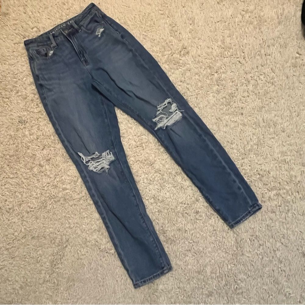 American Eagle High Rise Mom Jeans 000